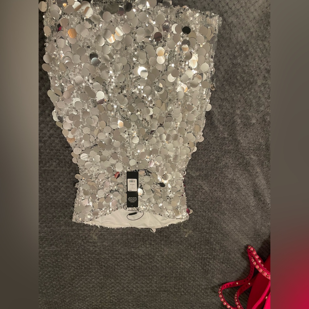 Fashion nova silver tub, top shingle dress and yellow fashion, nova mesh dress